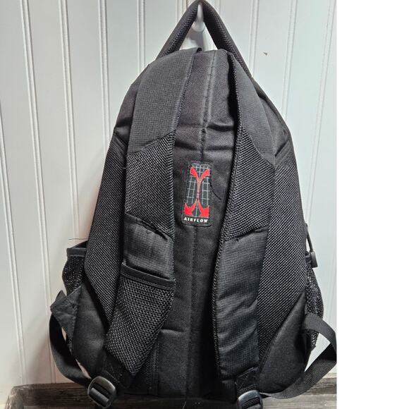 Swiss Alps Black Red Laptop Multi Compartment Backpack - Picture 3 of 8